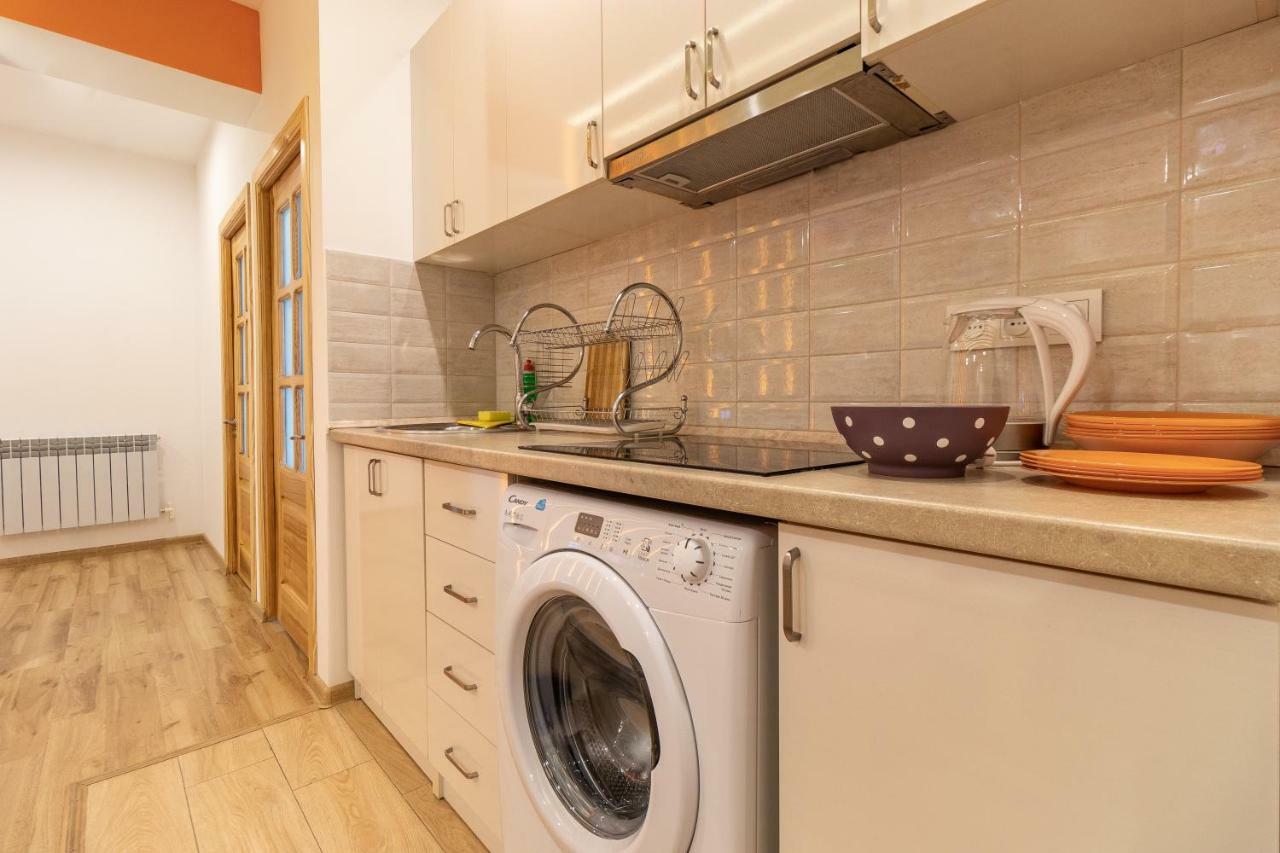 Stay Inn Apartments On 33 Sayat-Nova Avenue Jereván Kültér fotó